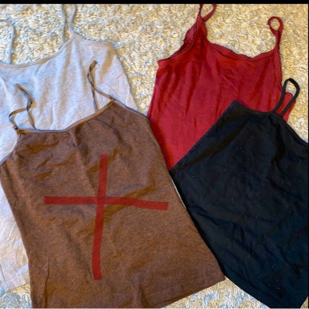 S/M tank tops